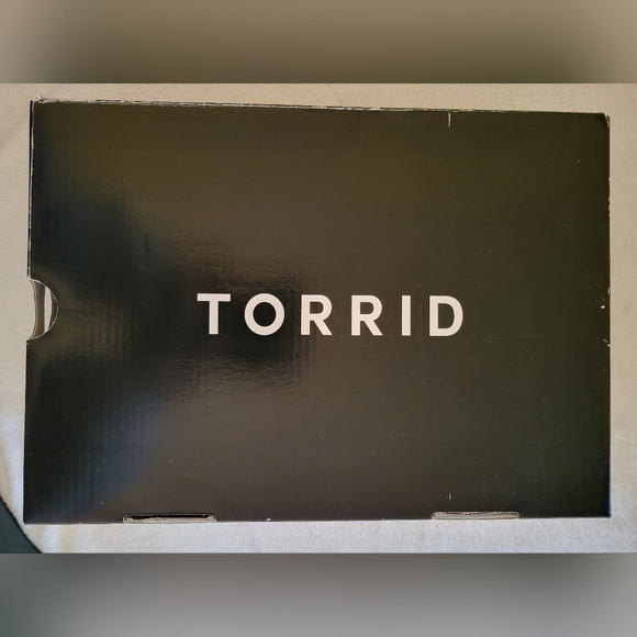 cloudwalkers by avenue Lara sandal with heel, beige, like new pre-owned size 10W - Picture 2 of 12